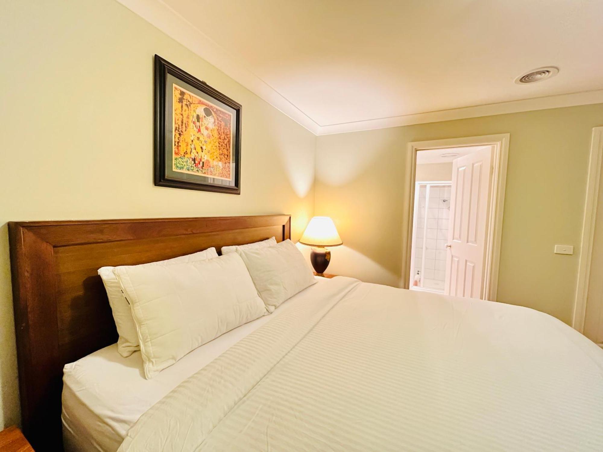 Spacious 6 Bedroom Holiday Home 15 Min Away From Melbourne Airport Sydenham Buitenkant foto