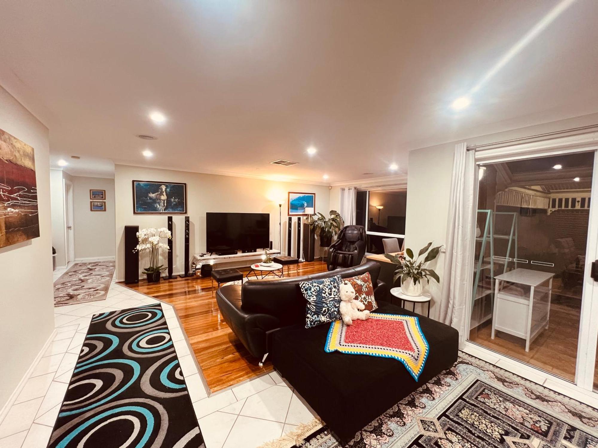 Spacious 6 Bedroom Holiday Home 15 Min Away From Melbourne Airport Sydenham Buitenkant foto