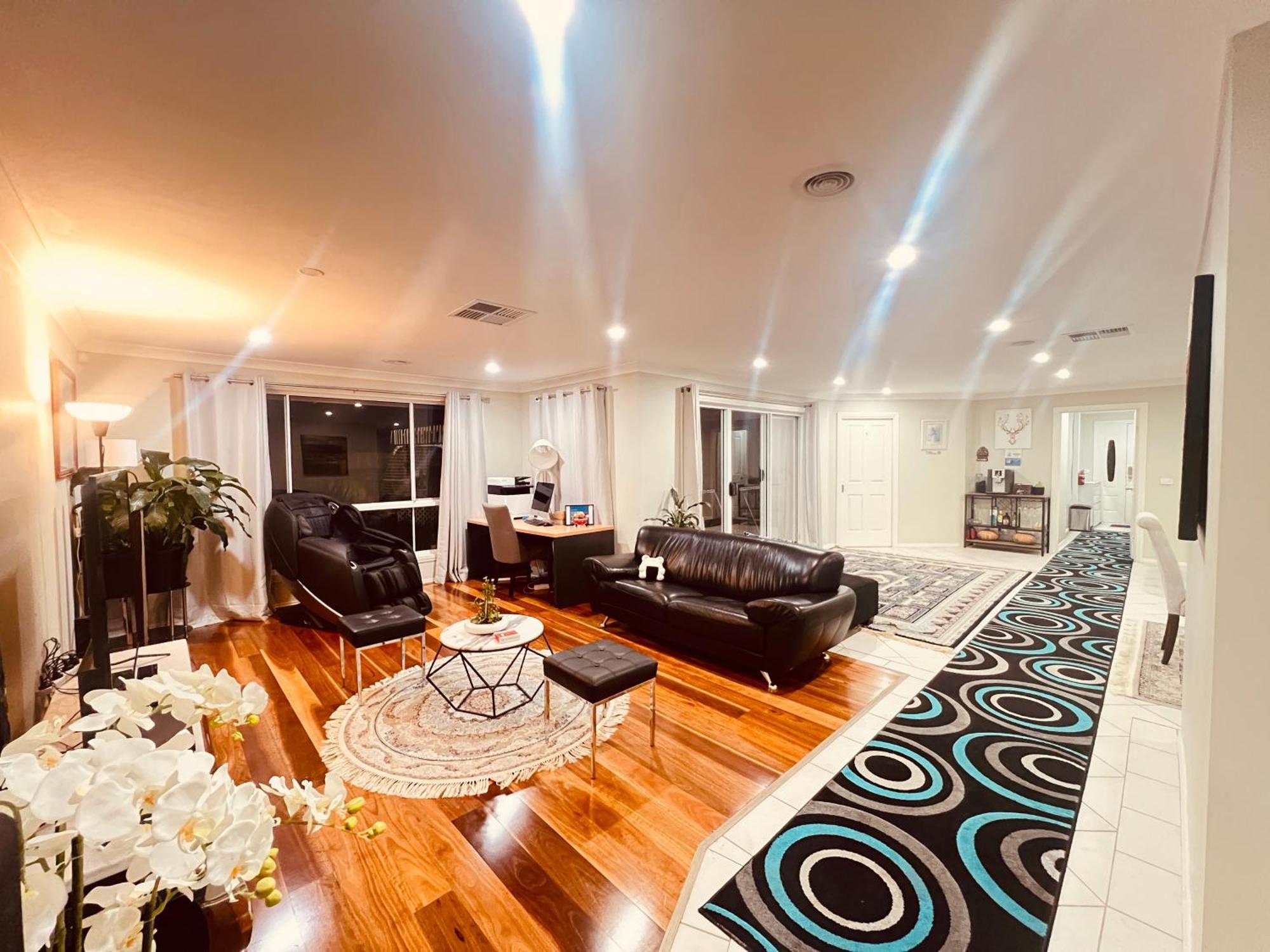 Spacious 6 Bedroom Holiday Home 15 Min Away From Melbourne Airport Sydenham Buitenkant foto