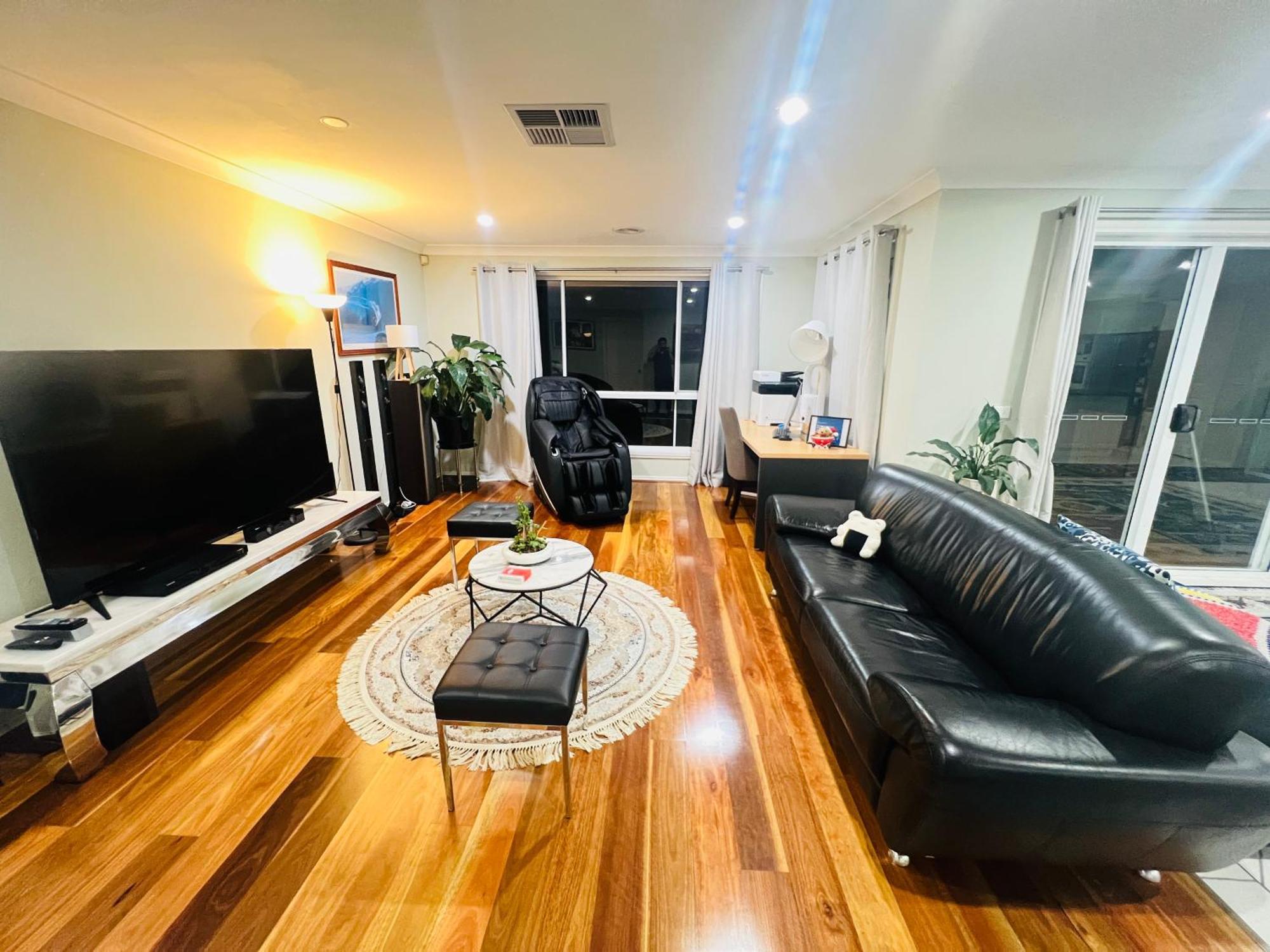 Spacious 6 Bedroom Holiday Home 15 Min Away From Melbourne Airport Sydenham Buitenkant foto