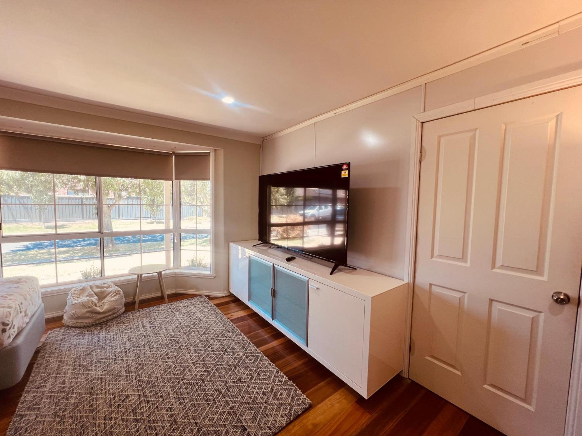 Spacious 6 Bedroom Holiday Home 15 Min Away From Melbourne Airport Sydenham Buitenkant foto